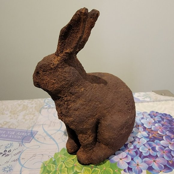 Clay Rabbit Figurine - Picture 2 of 8